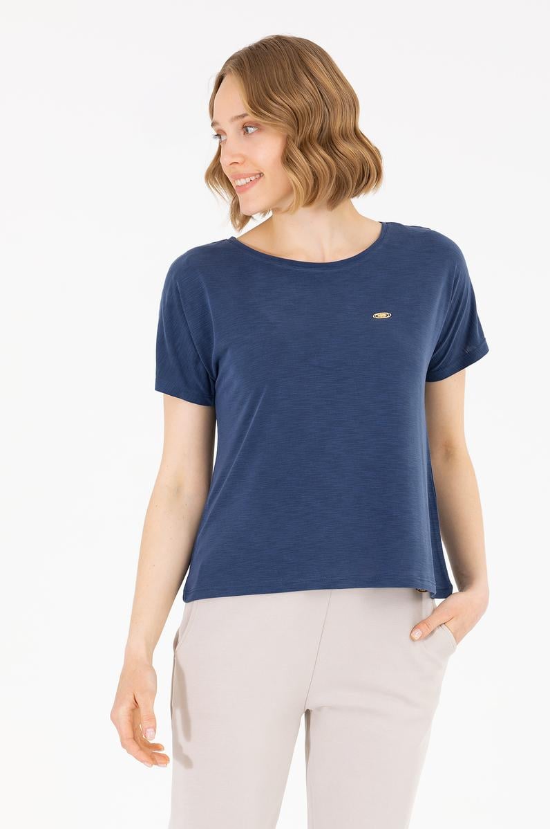 Kadın Lacivert Bisiklet Yaka Tişört