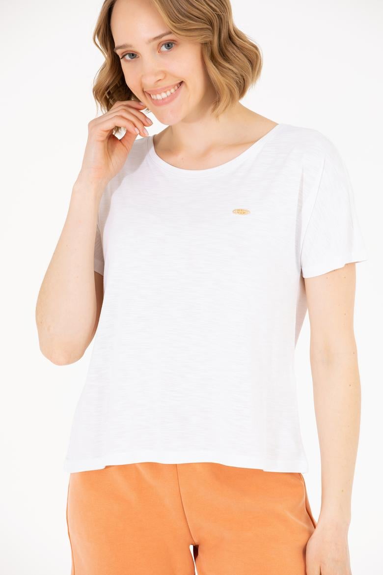 Kadın Beyaz Bisiklet Yaka Tişört - 50270121022