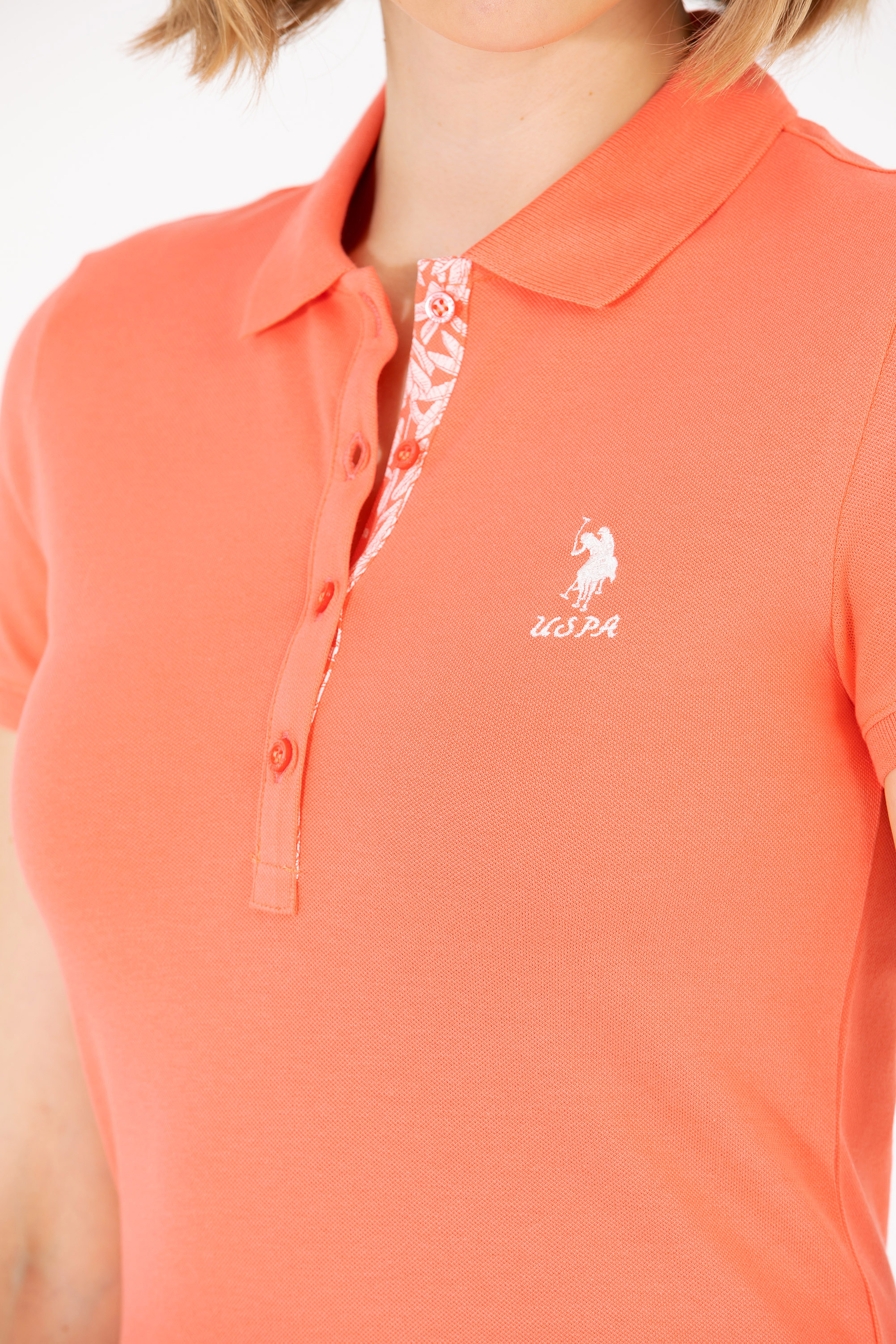 Kadın Somon Basic Polo Yaka Tişört