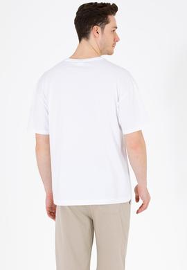 Erkek Beyaz Oversize Bisiklet Yaka Tişört - 50264917018