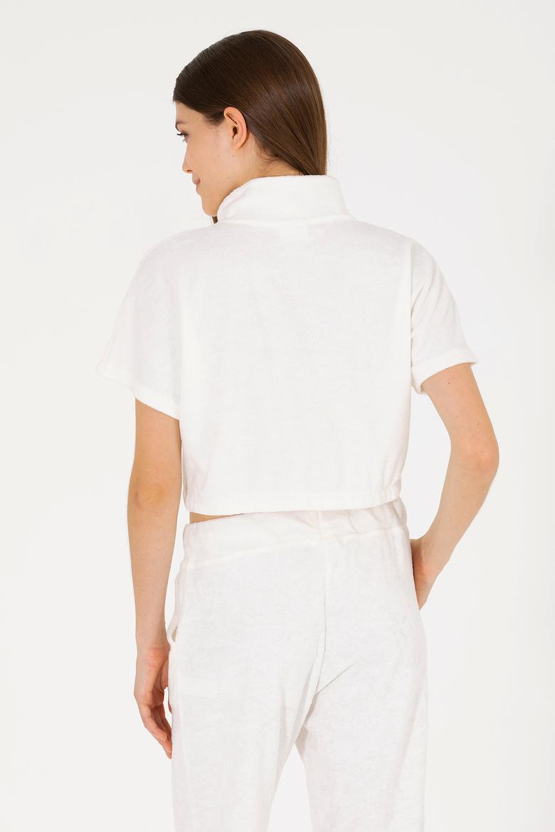Kadın Ekru V Yaka Crop Tişört - 50263981022