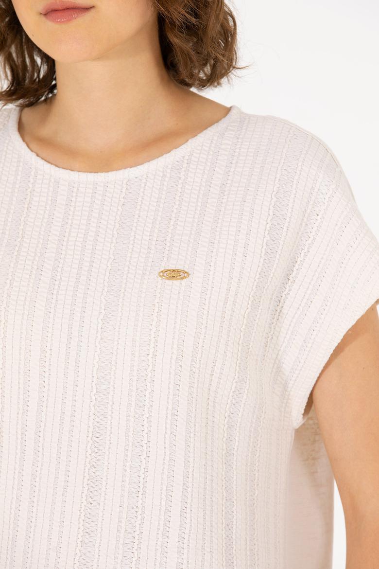 Kadın Krem Bisiklet Yaka Tişört - 50263675028