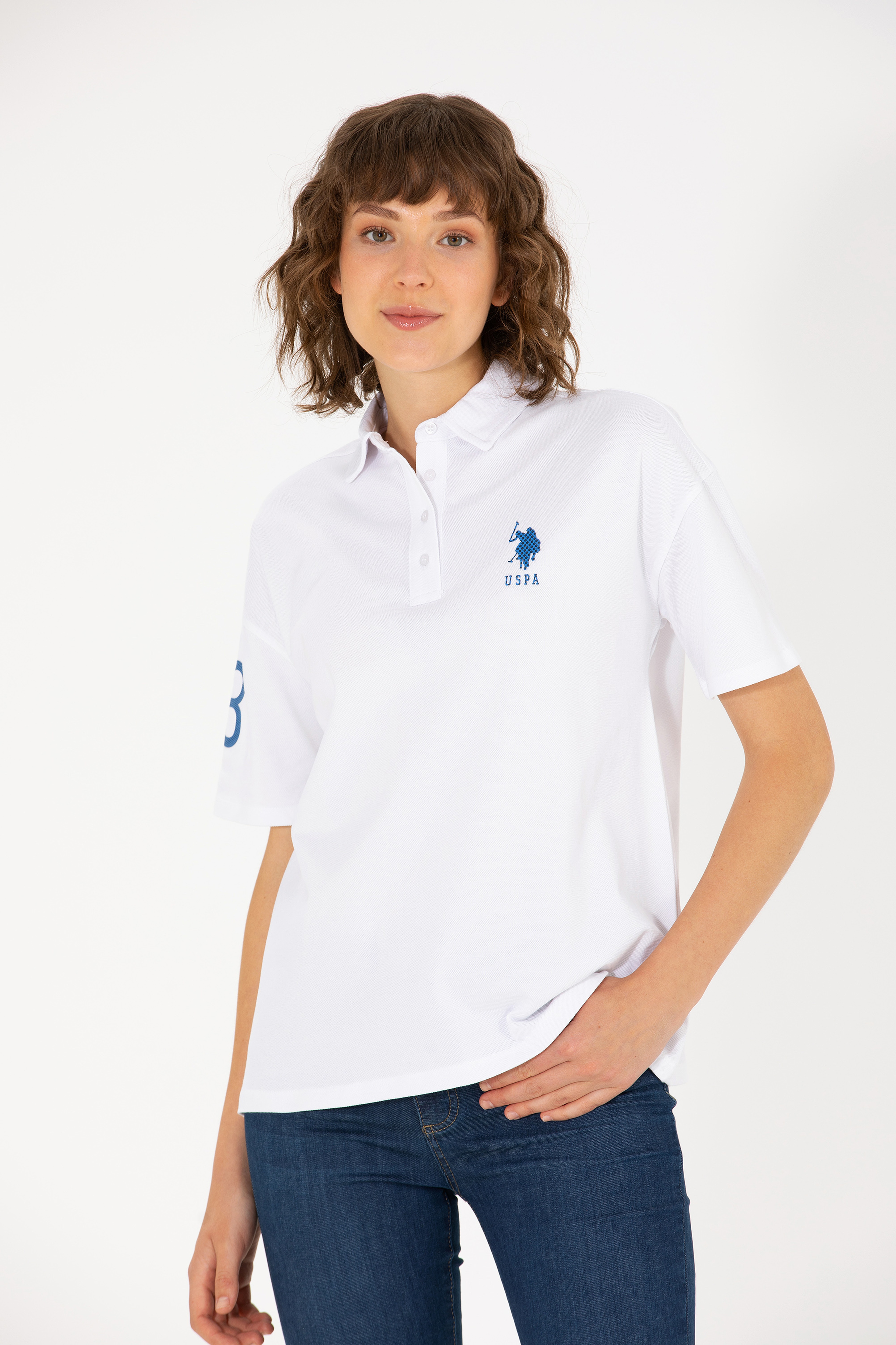 Kadın Beyaz Polo Yaka Tişört - Image 3