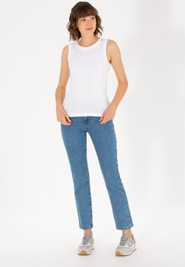 Kadın Beyaz Bisiklet Yaka Kolsuz Basic Tişört - 50264964016