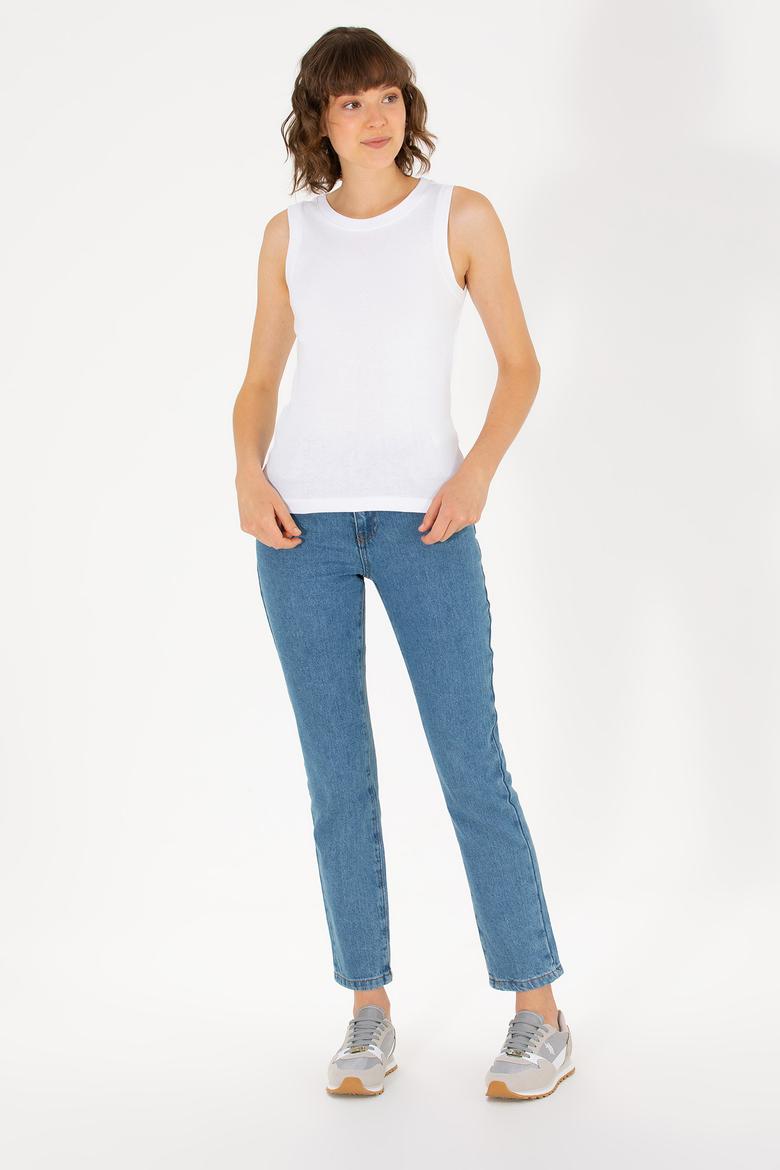 Kadın Beyaz Bisiklet Yaka Kolsuz Basic Tişört - 50264964016