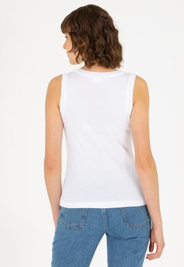 Kadın Beyaz Bisiklet Yaka Kolsuz Basic Tişört - 50264964016