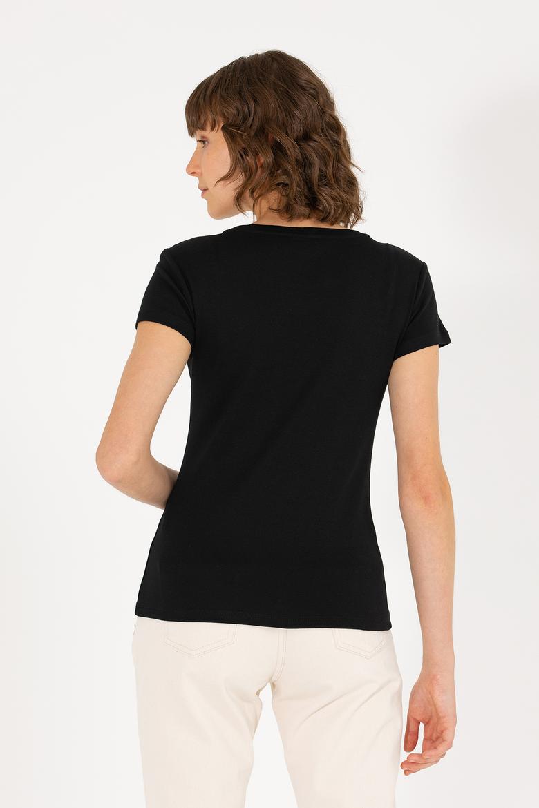 Kadın Siyah Bisiklet Yaka Tişört - 50275812023