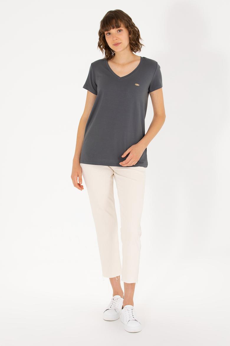 Kadın Antrasit V Yaka Basic Tişört - 50262610029