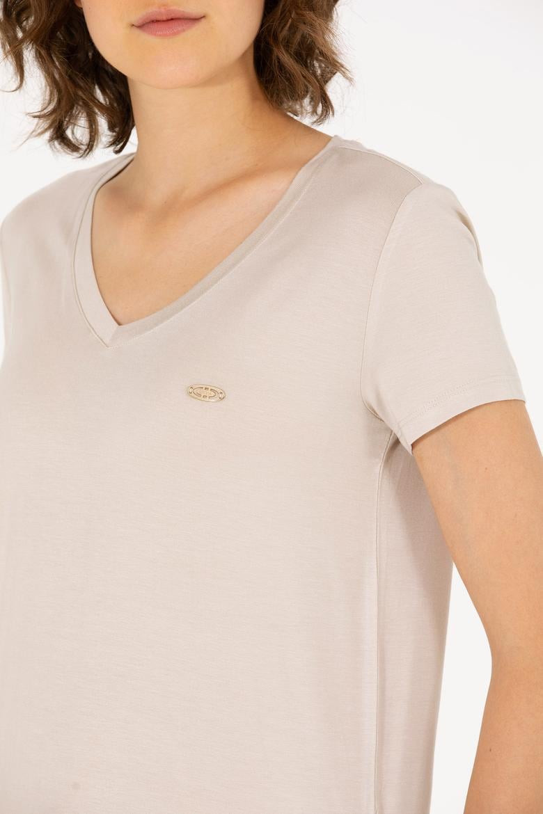 Kadın Taş V Yaka Basic Tişört - 50262610078