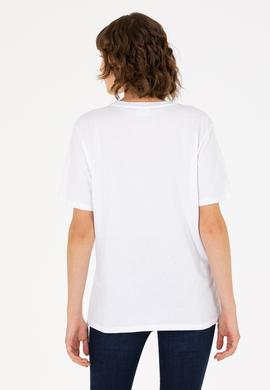 Kadın Beyaz Bisiklet Yaka Basic Tişört - 50262658012