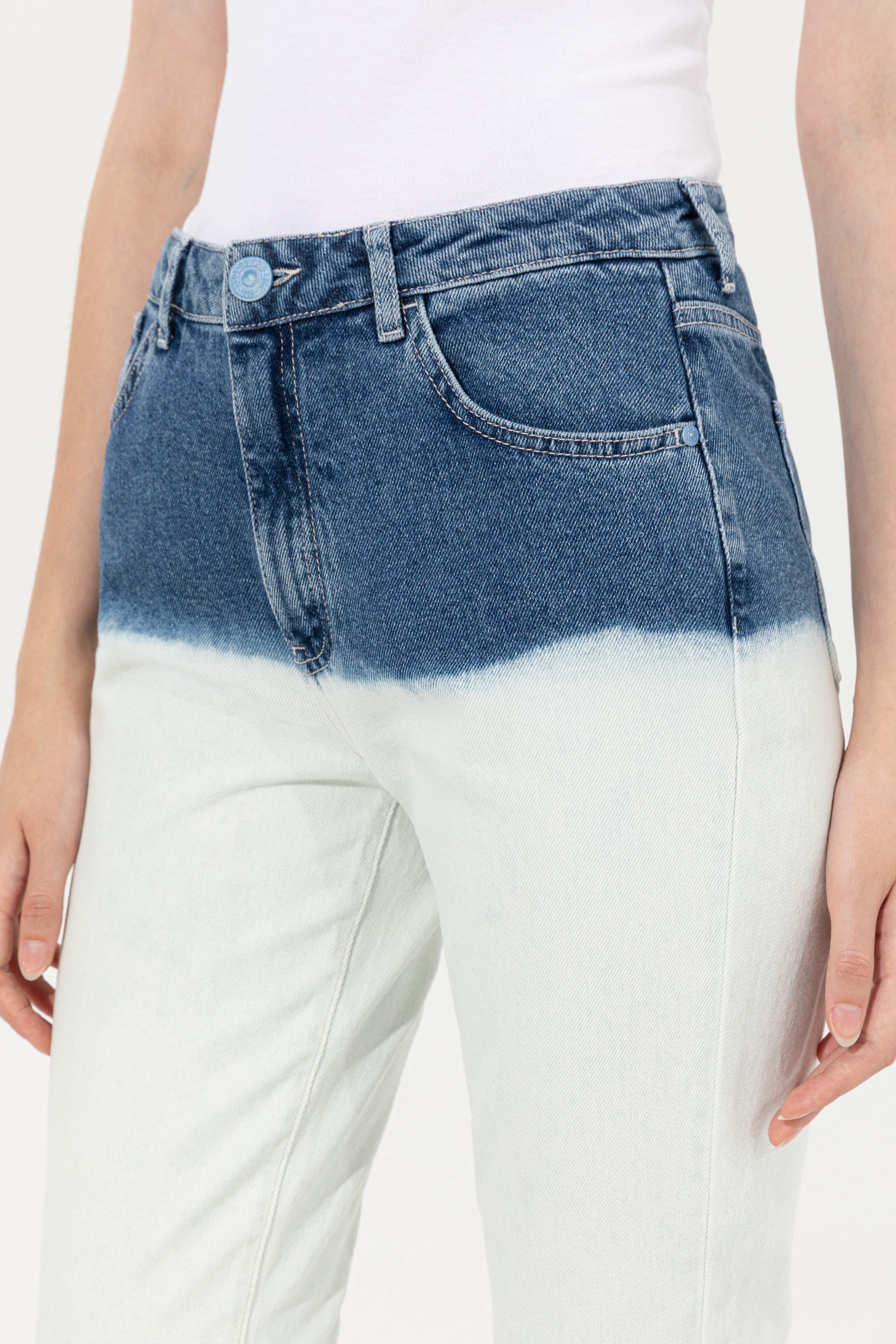 Kadın Açık Mavi Jean Pantolon - Image 6