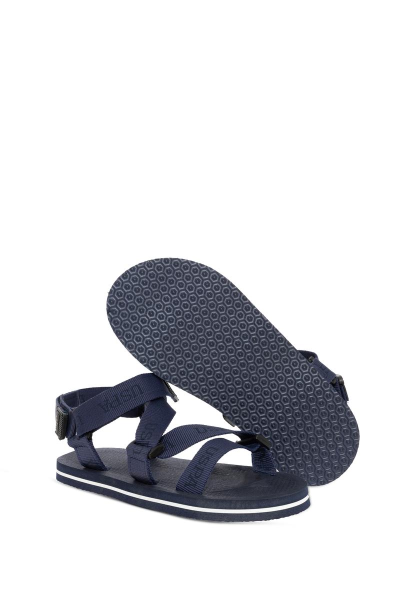 Erkek Lacivert Sandalet
