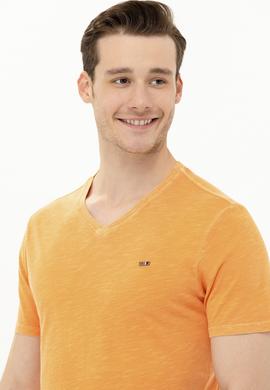 Erkek Turuncu Basic V Yaka Tişört - 50263474128