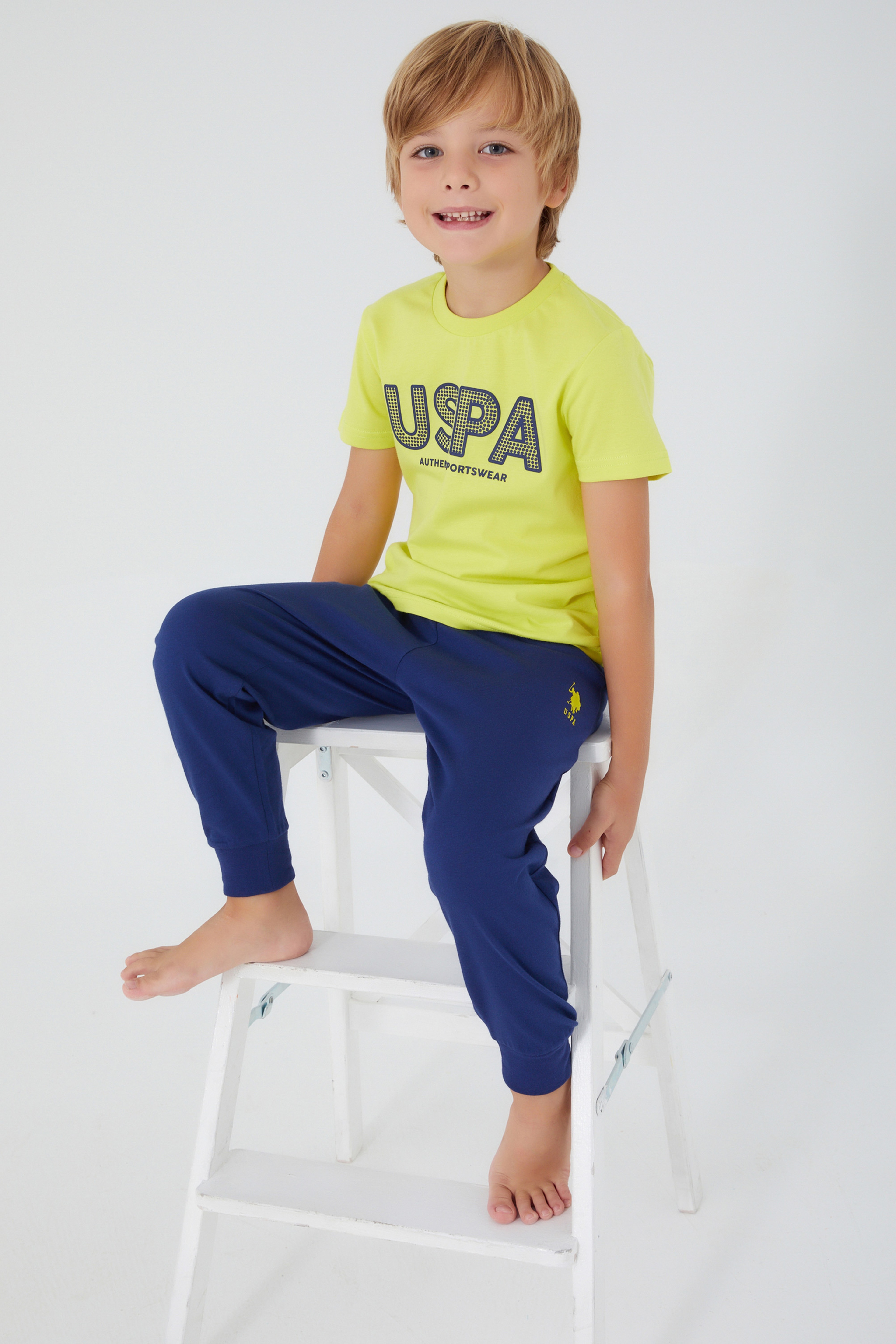 Erkek Çocuk Neon Sarı Pijama Takımı - Image 1