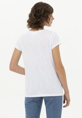 Kadın Beyaz Bisiklet Yaka Tişört - 50251960005