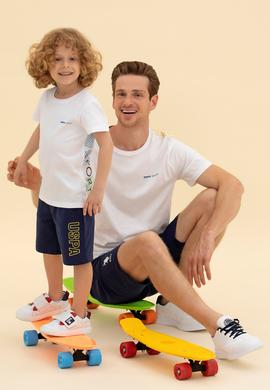 Çocuk Beyaz Bisiklet Yaka Tişört - 50263319006