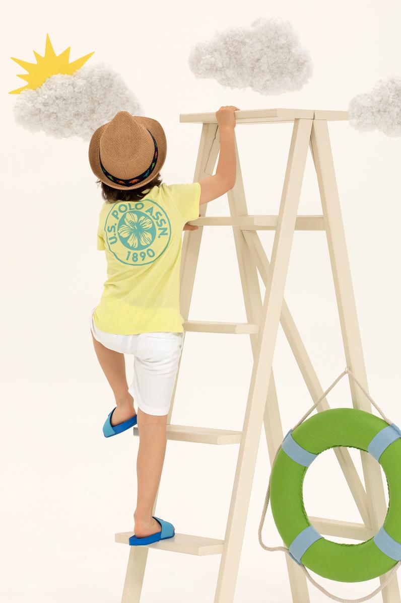 Çocuk Açık Sarı Bisiklet Yaka Tişört