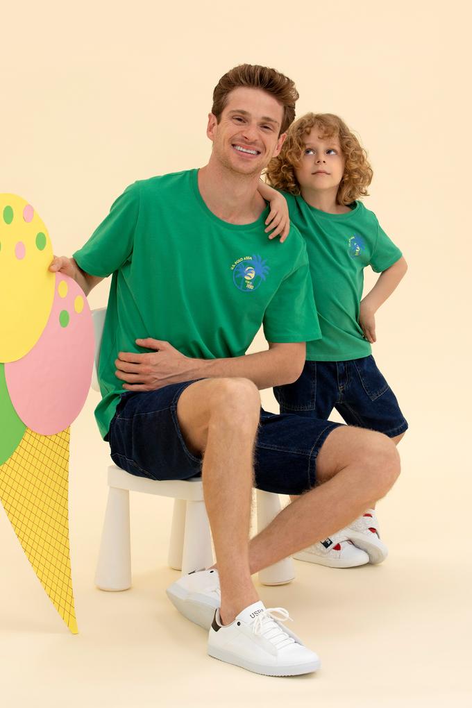 Erkek Yeşil Bisiklet Yaka Tişört