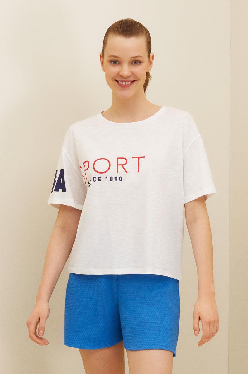 Kadın Beyaz Bisiklet Yaka Tişört