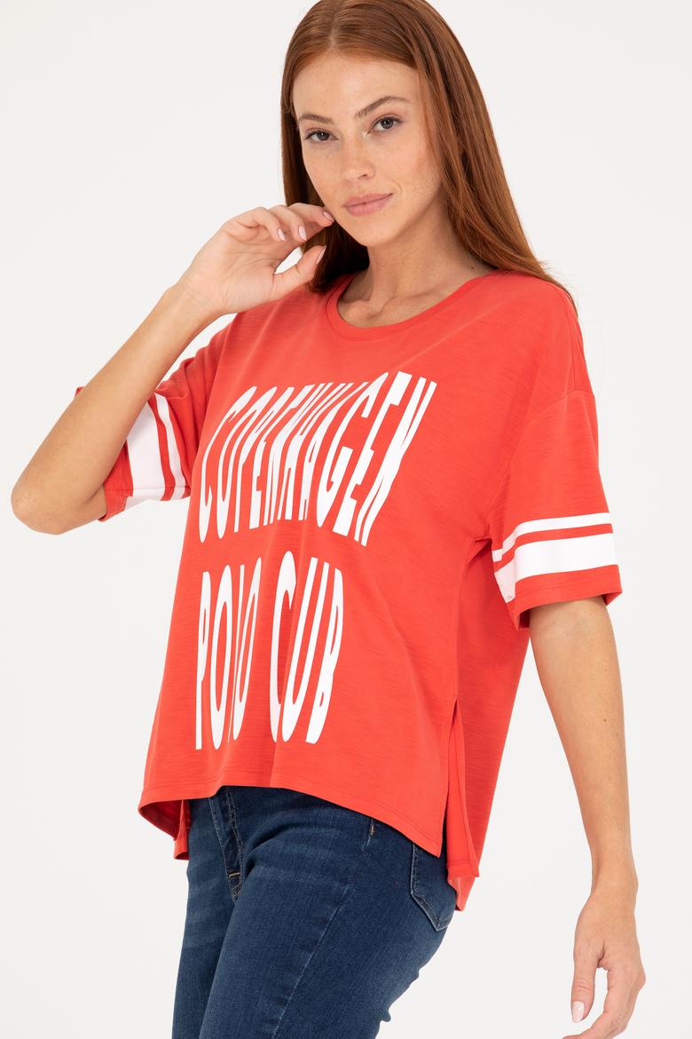 Kadın Kırmızı Bisiklet Yaka Tişört - 50264175020