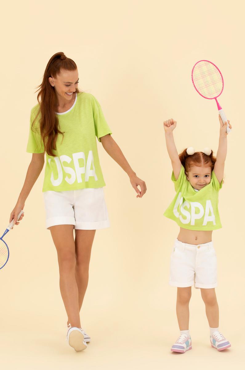 Kadın Fıstık Yeşili Bisiklet Yaka Tişört