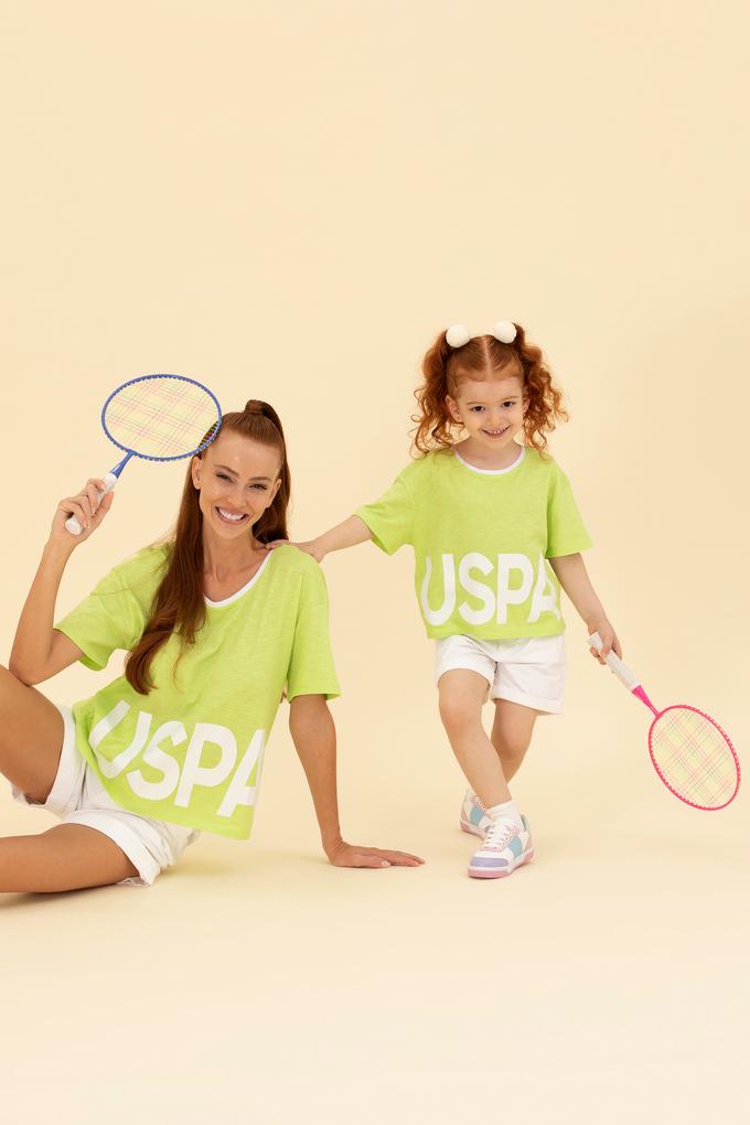 Kız Çocuk Fıstık Yeşili Bisiklet Yaka Crop Tişört