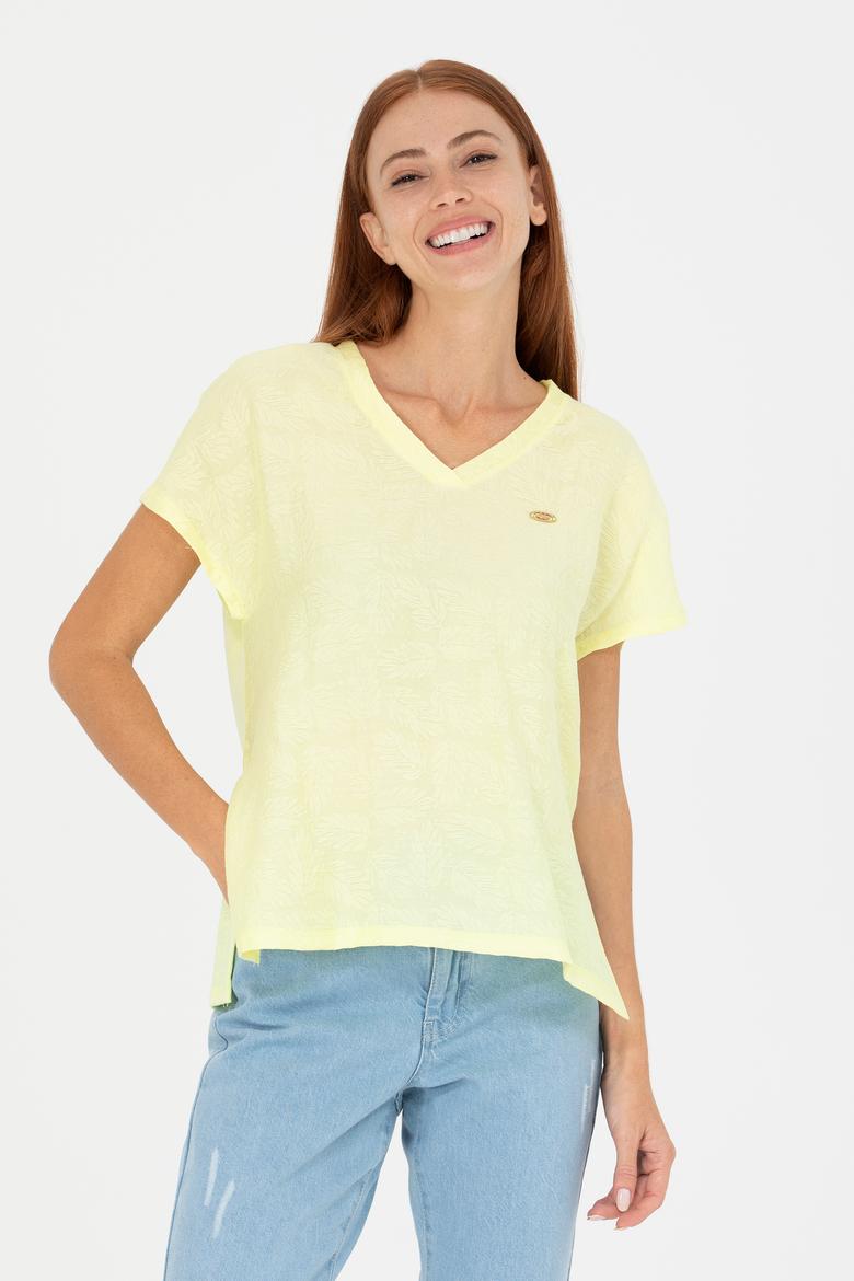 Kadın Açık Sarı V Yaka Tişört