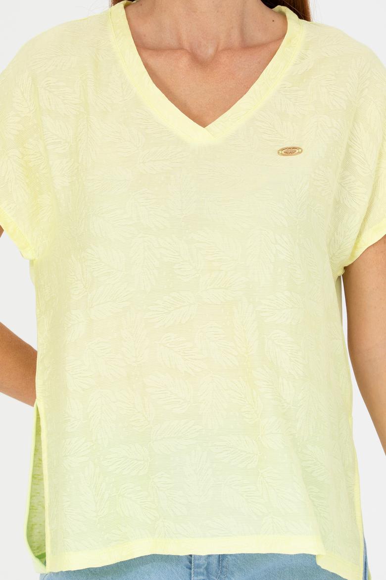 Kadın Açık Sarı V Yaka Tişört - 50263951019