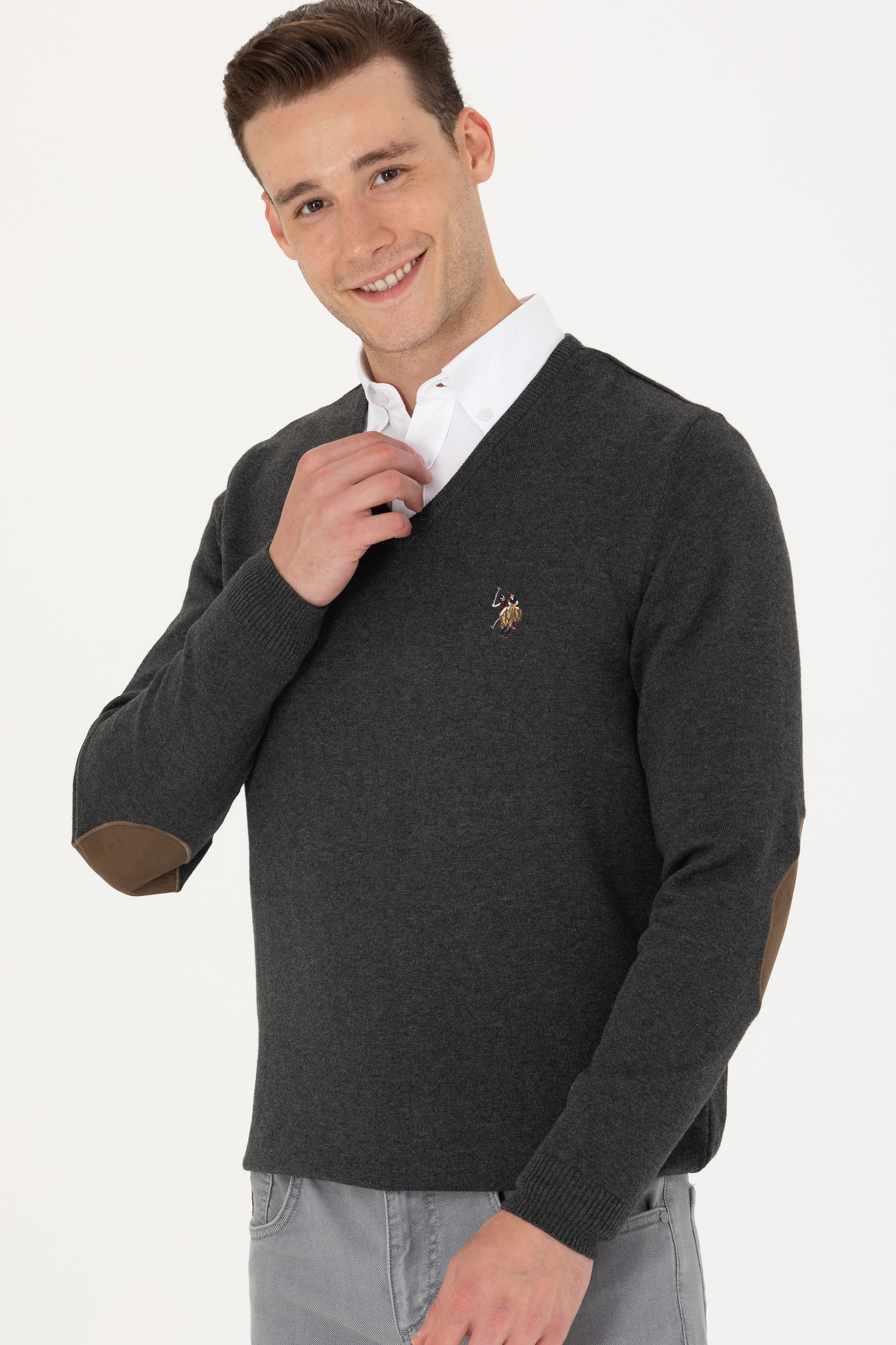 Erkek Slim Fit V Yaka Antrasit Kazak - Image 4