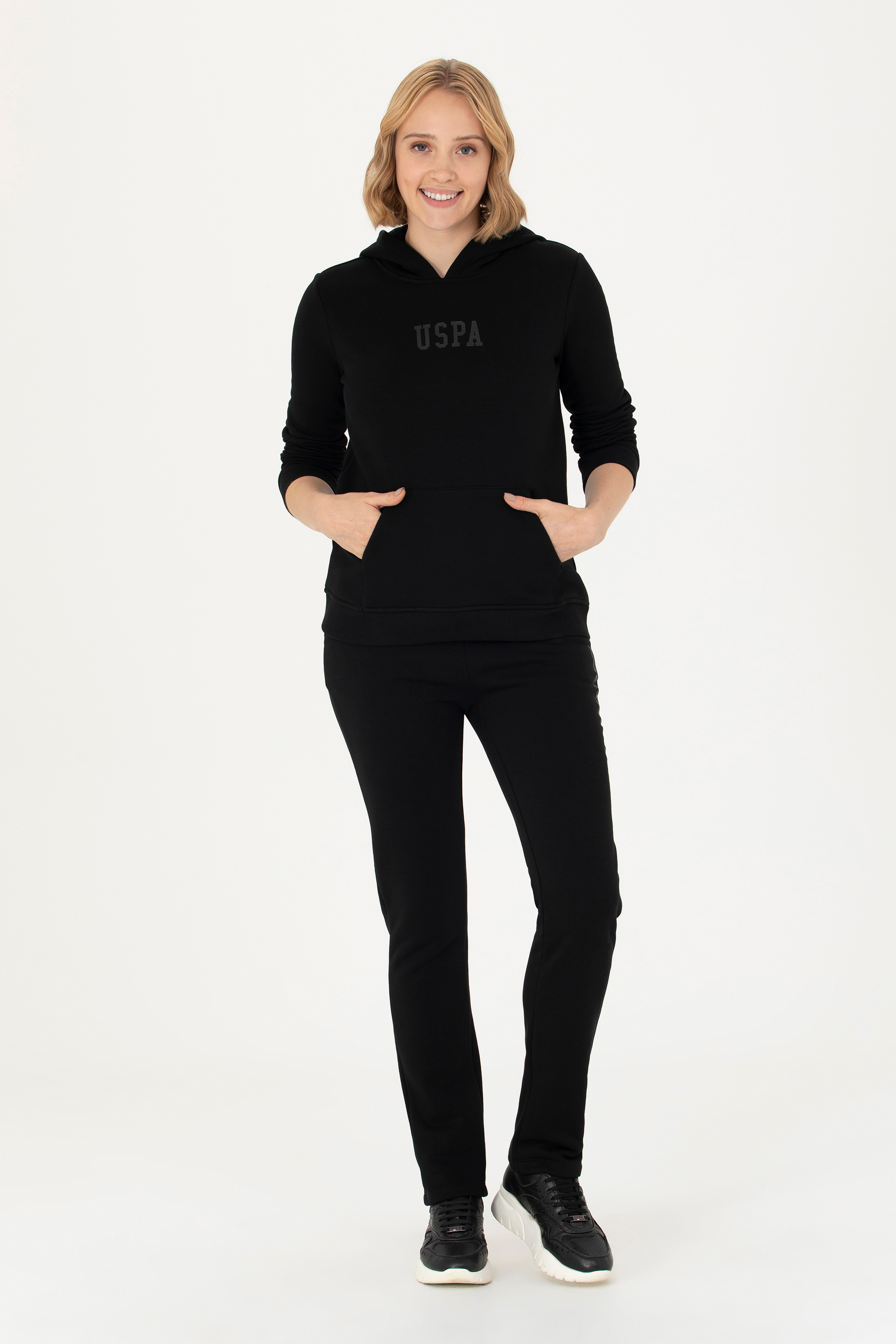 Kadın Siyah Kapüşonlu Basic Sweatshirt - Image 4