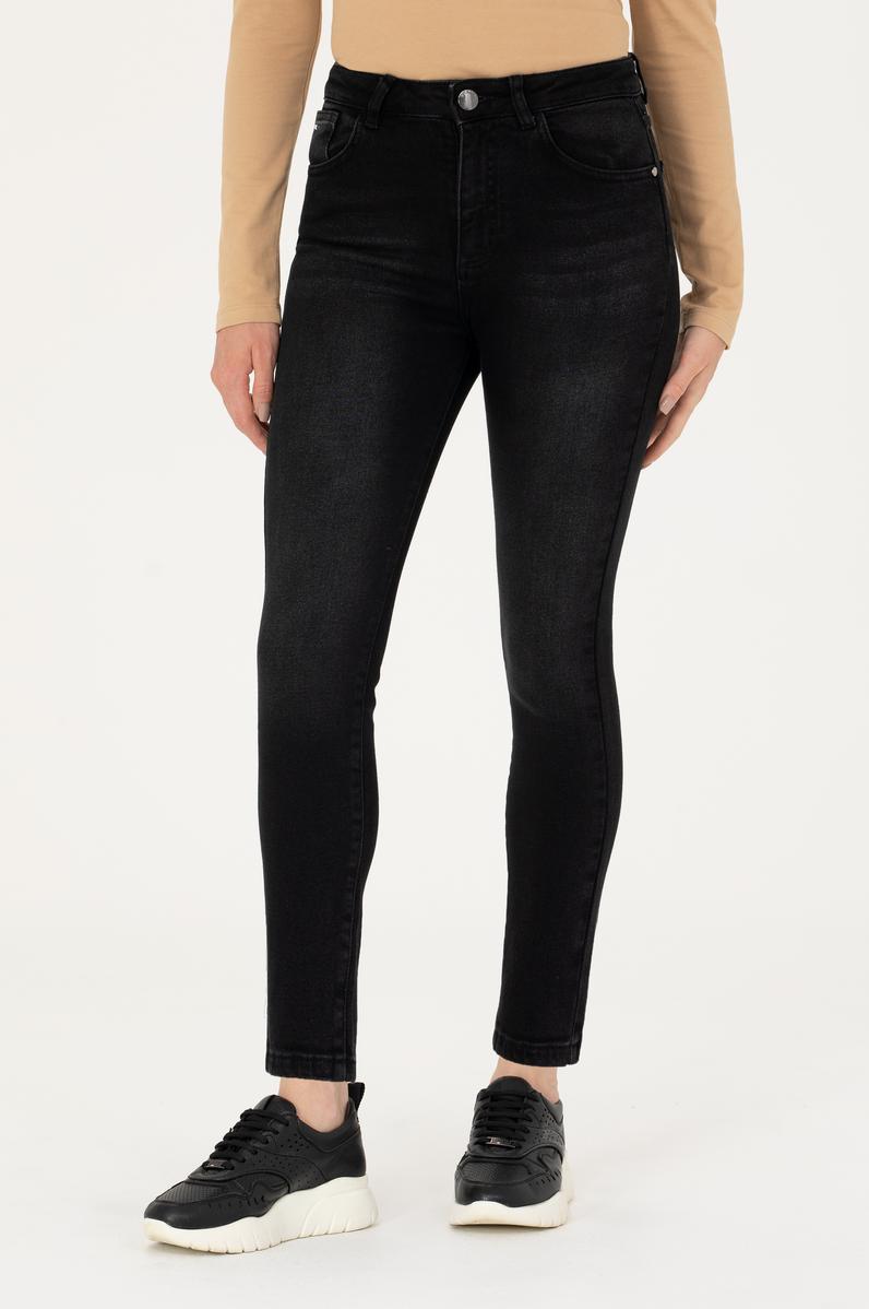 Kadın Siyah Jean Pantolon