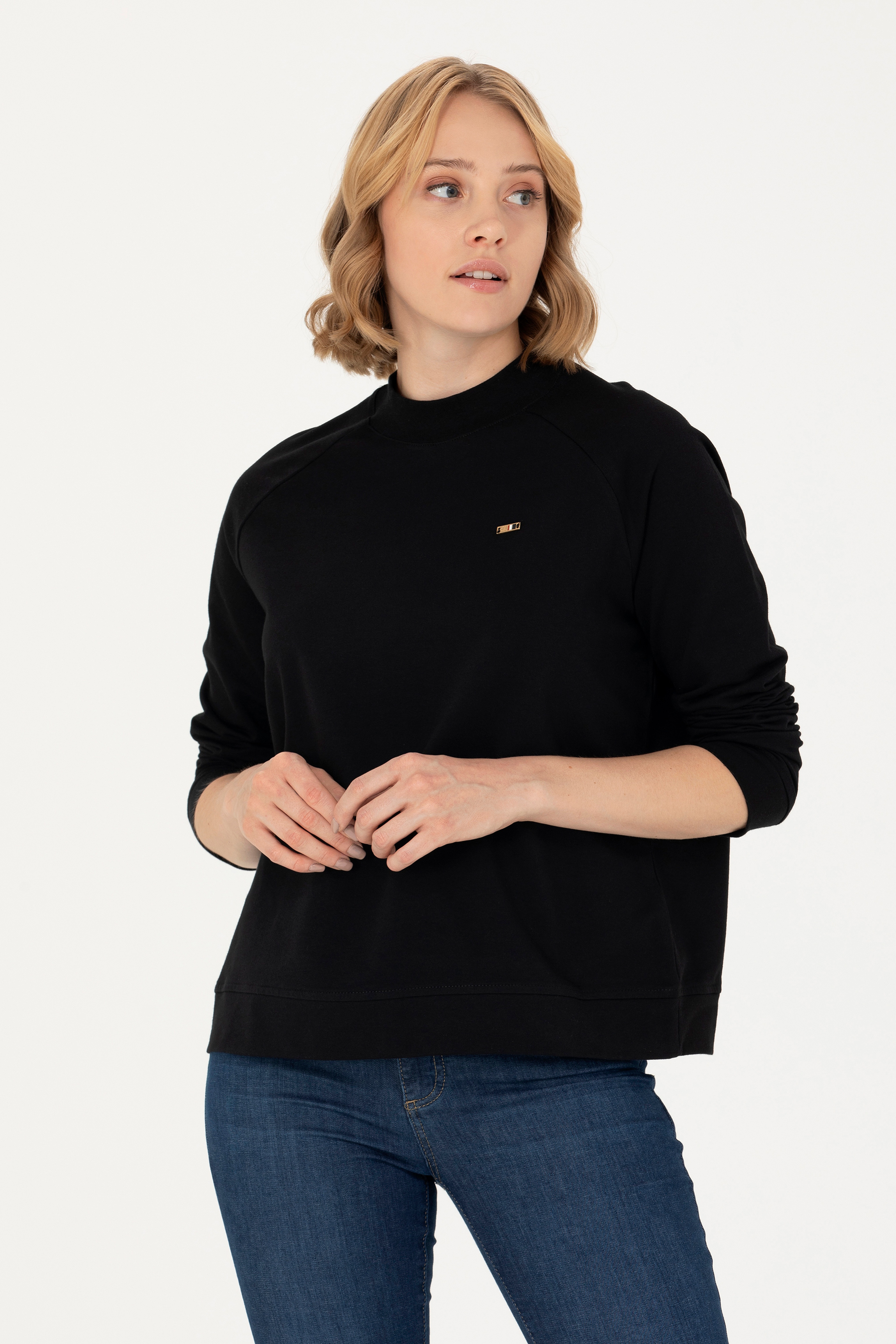 Kadın Siyah Bisiklet Yaka Sweatshirt - Image 1