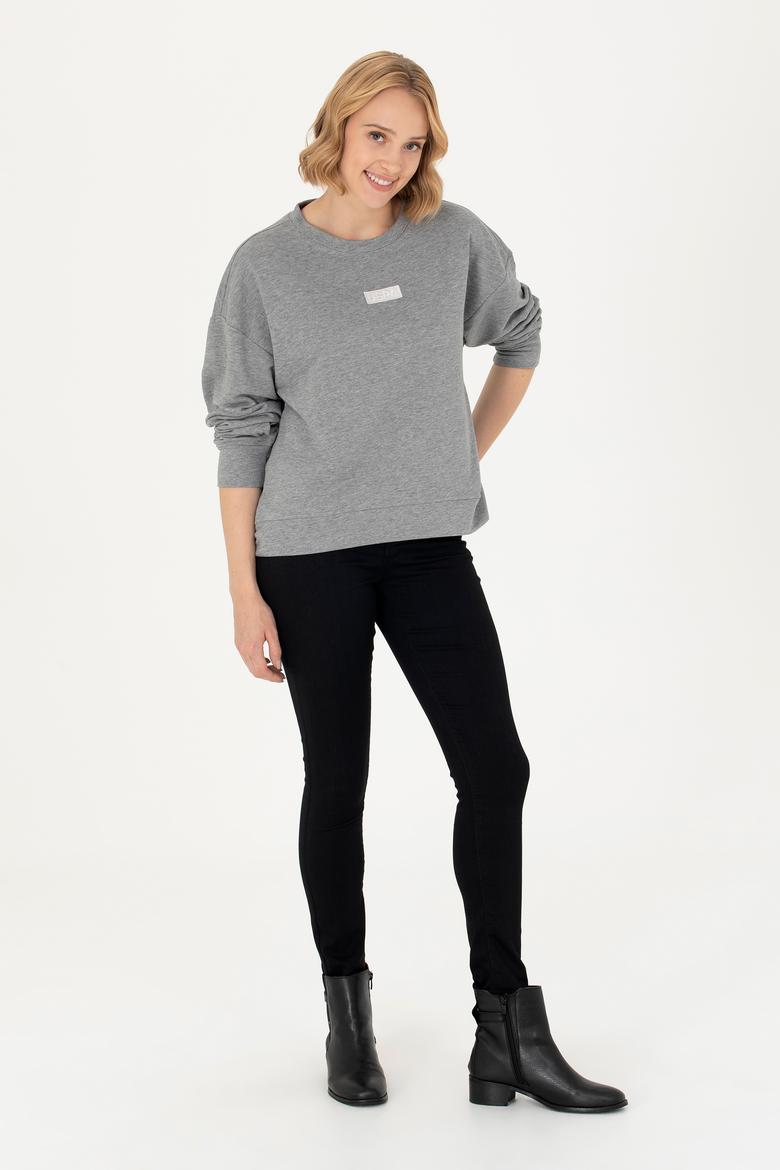 Kadın Gri Melanj Bisiklet Yaka Basic Sweatshirt - 50276557025