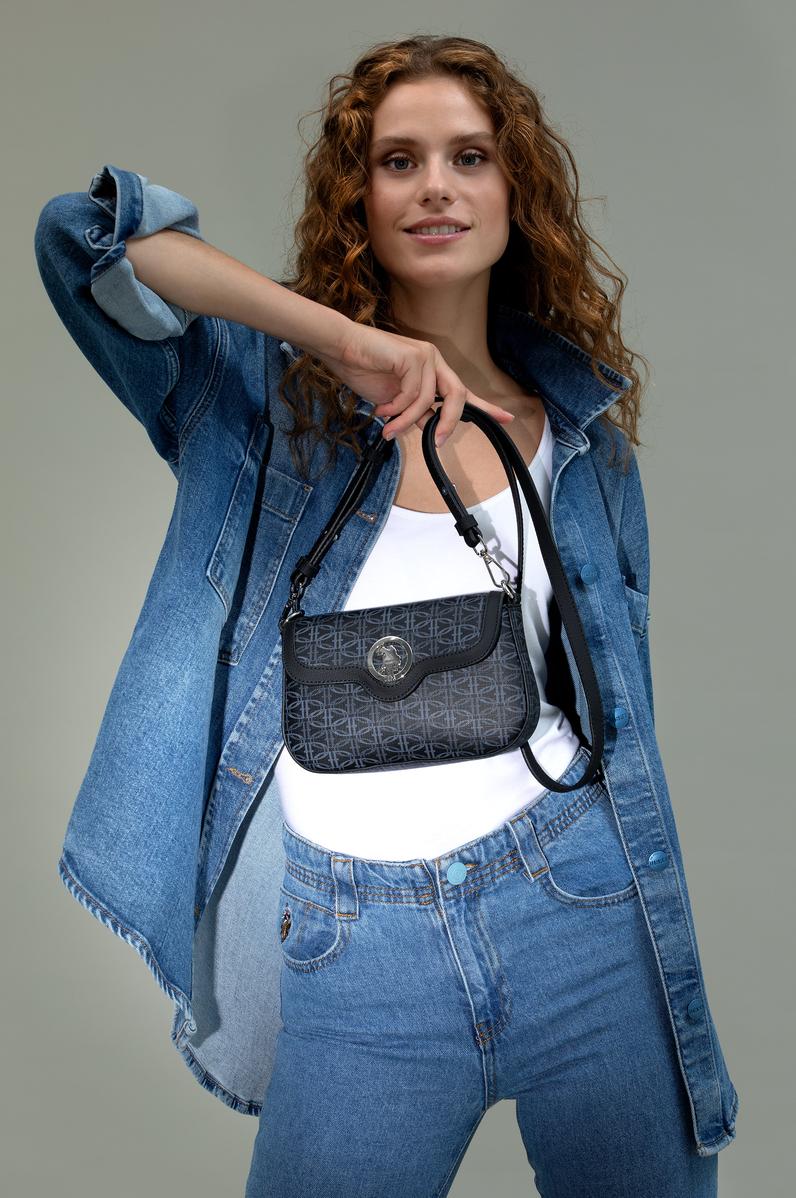 Kadın Siyah Çapraz Çanta