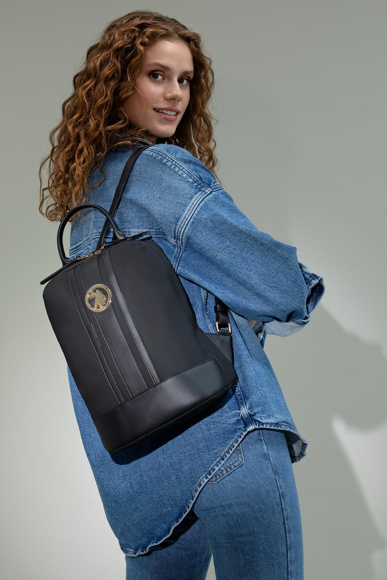 Kadın Siyah Sırt Çantası