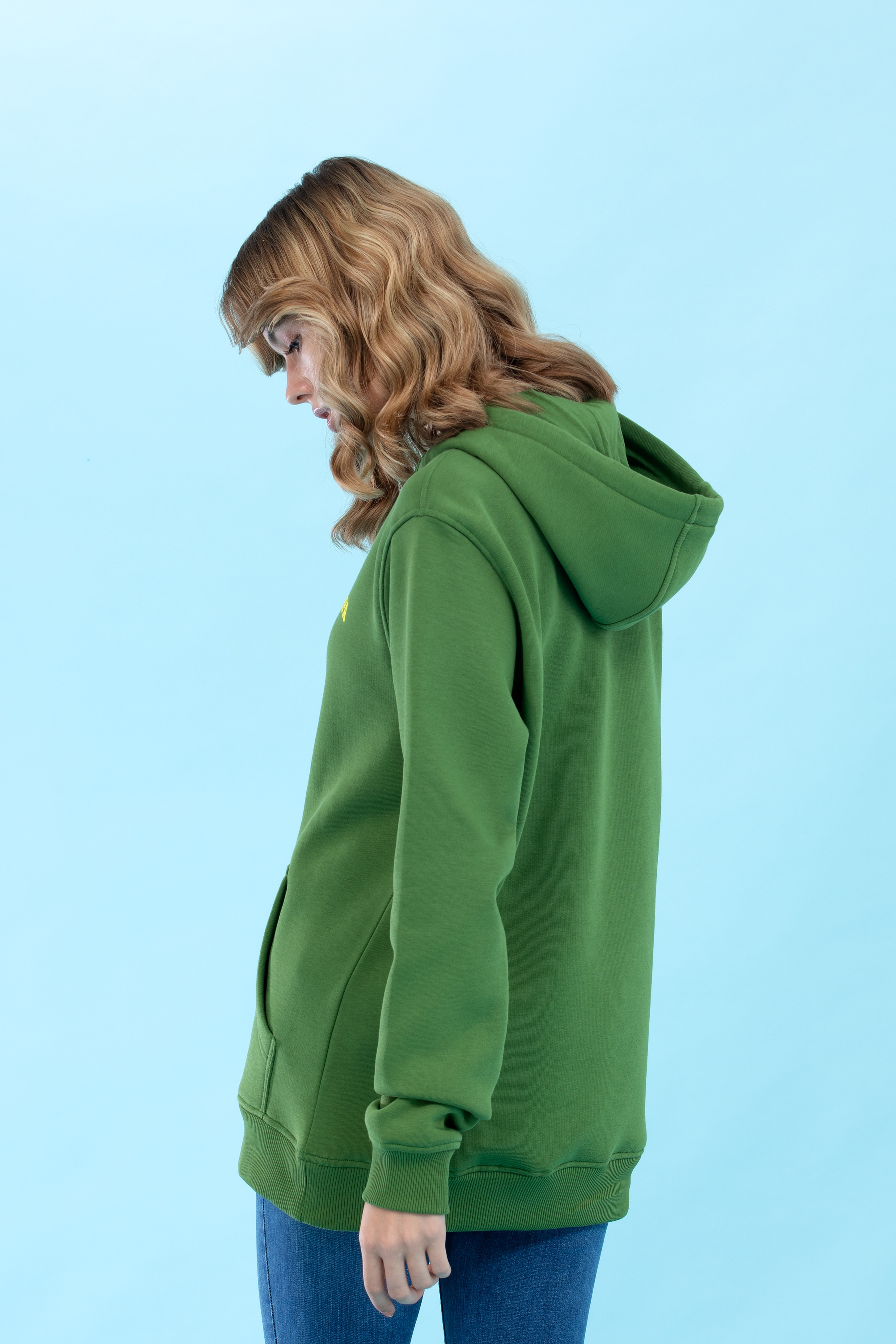 Yeşil Kapüşonlu Basic Sweatshirt - Image 5