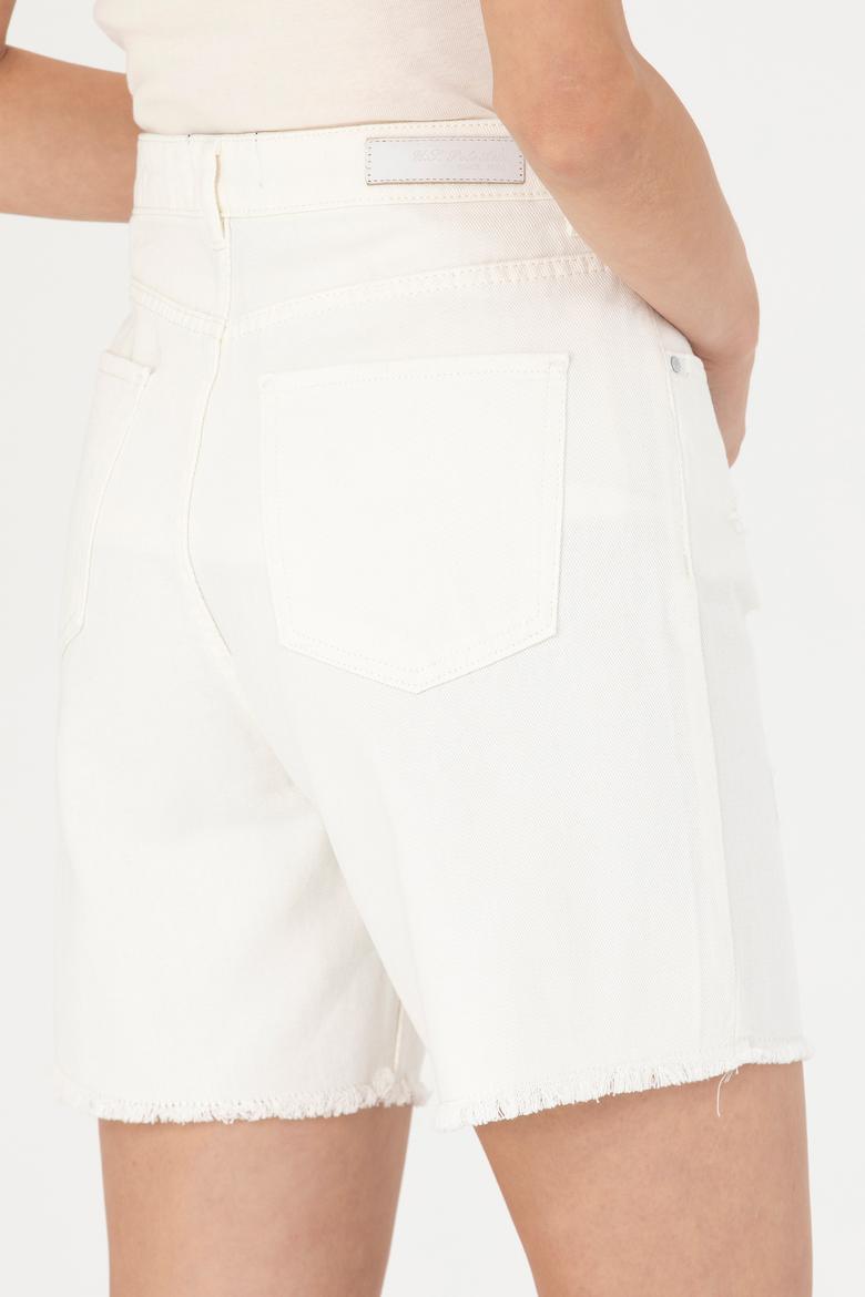 Kadın Beyaz Jean Şort - 50266241001