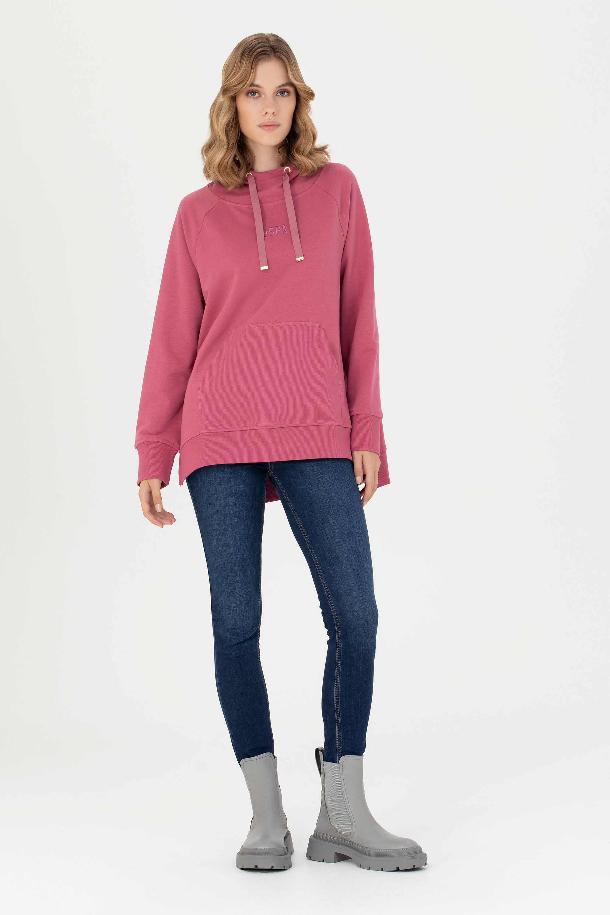 Kadın Pembe Kapüşonlu Sweatshirt - Image 4