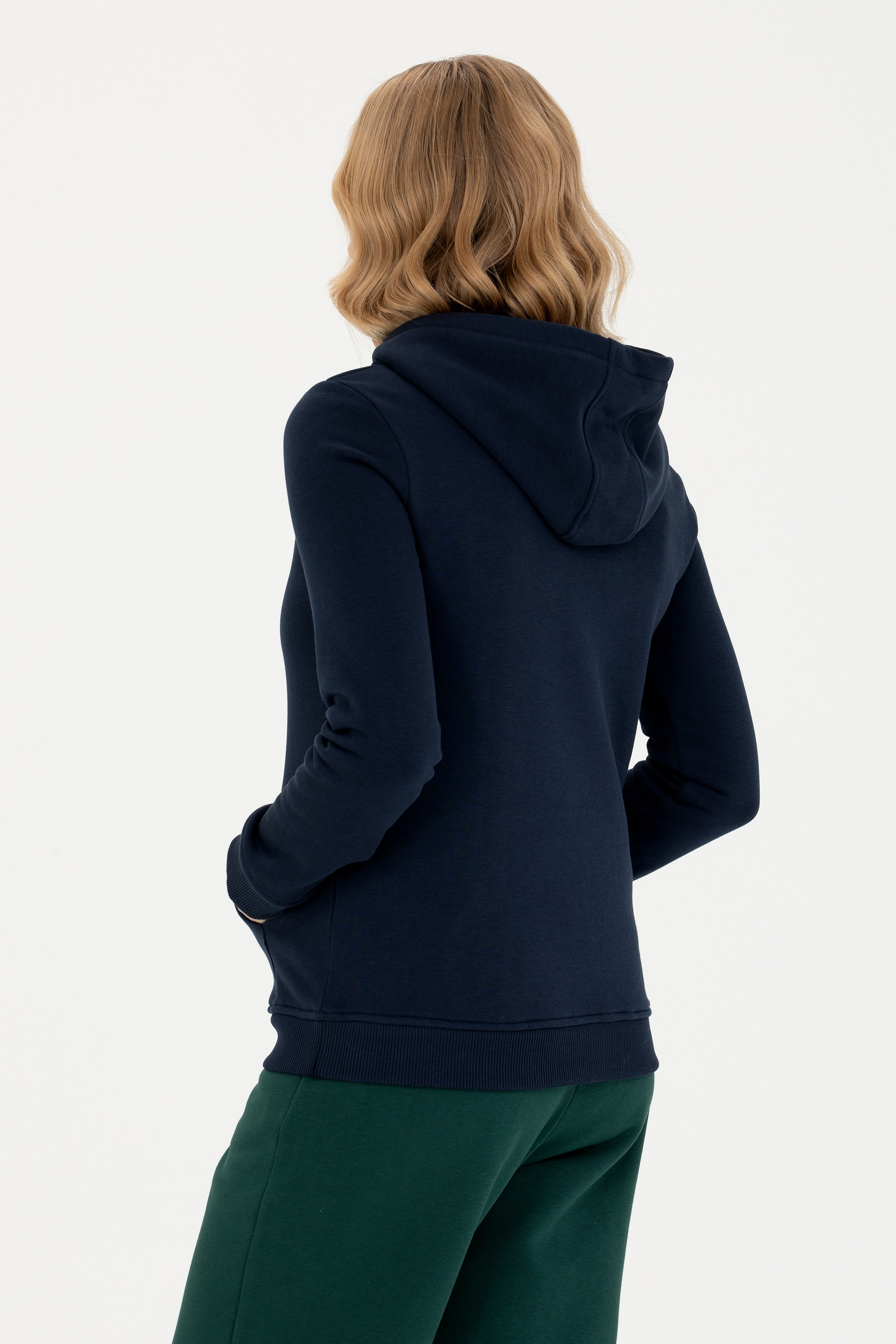 Kadın Lacivert Kapüşonlu Basic Sweatshirt - Image 5