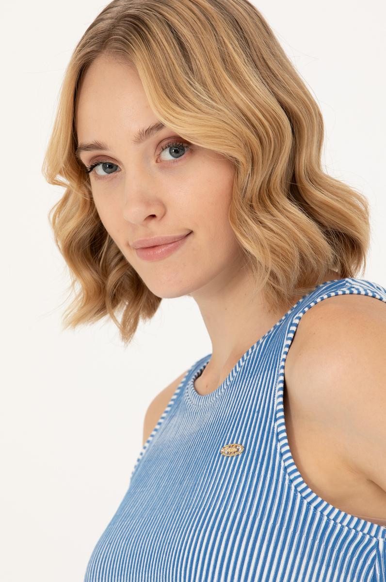 Kadın Saks Bisiklet Yaka Tişört