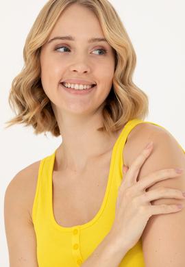 Kadın Sarı Bisiklet Yaka Kolsuz Basic Tişört - 50262673133