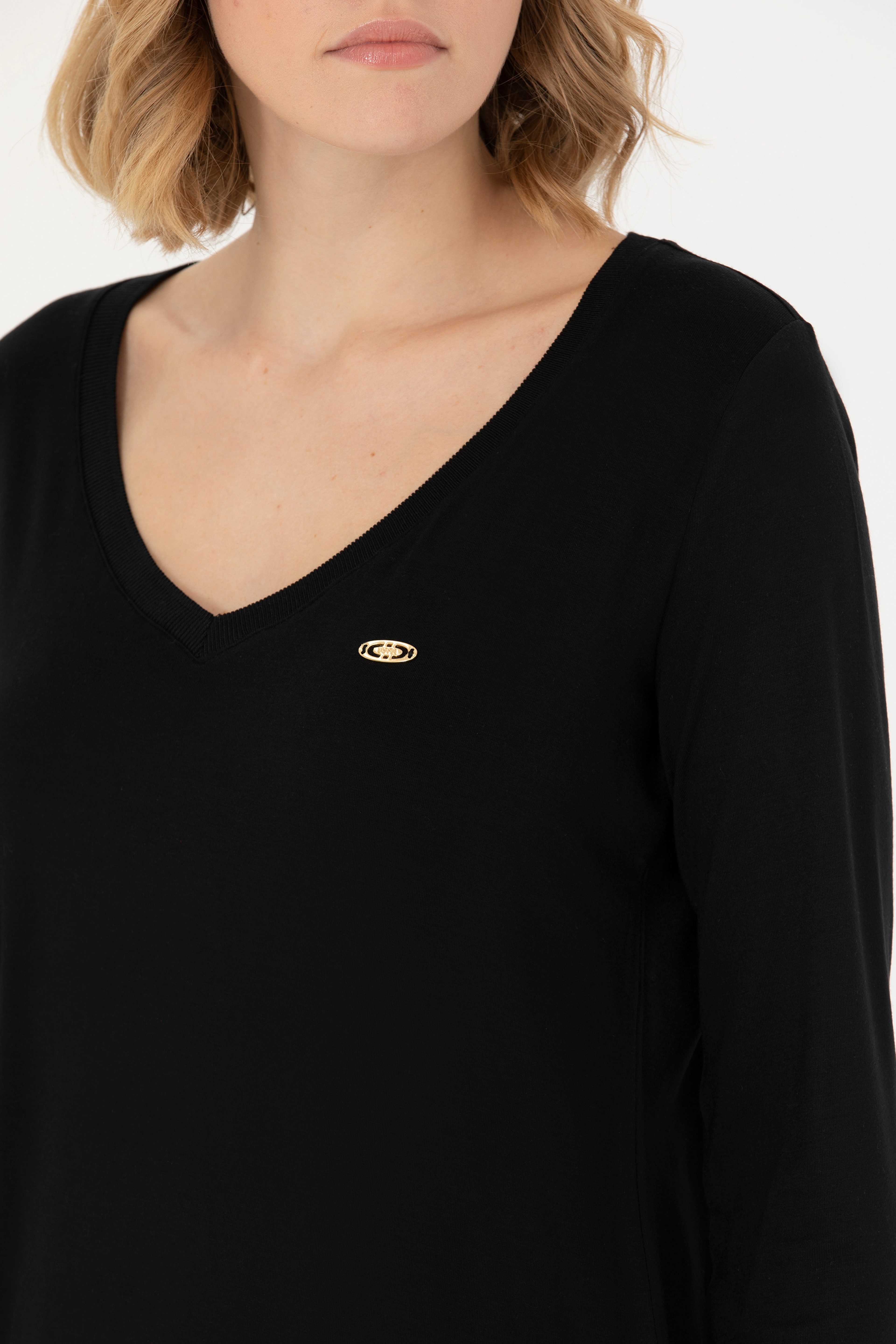 Kadın Siyah V Yaka Sweatshirt - Image 7