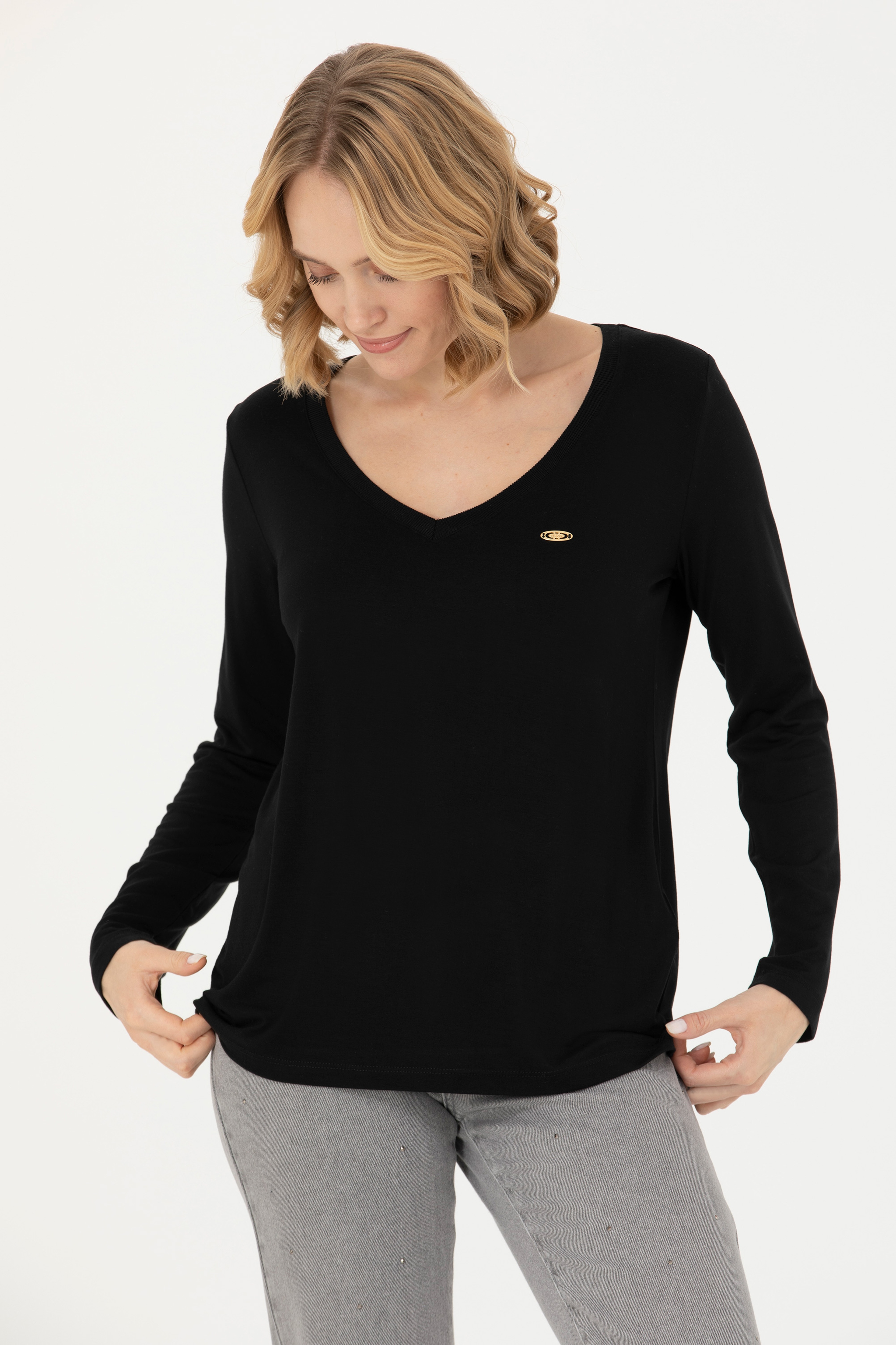 Kadın Siyah V Yaka Sweatshirt - Image 3