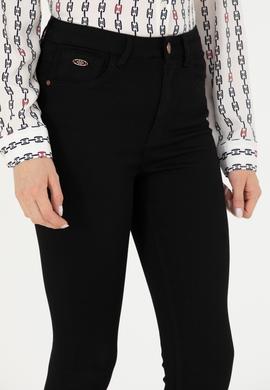 Kadın Siyah Jean Pantolon - 50272299002