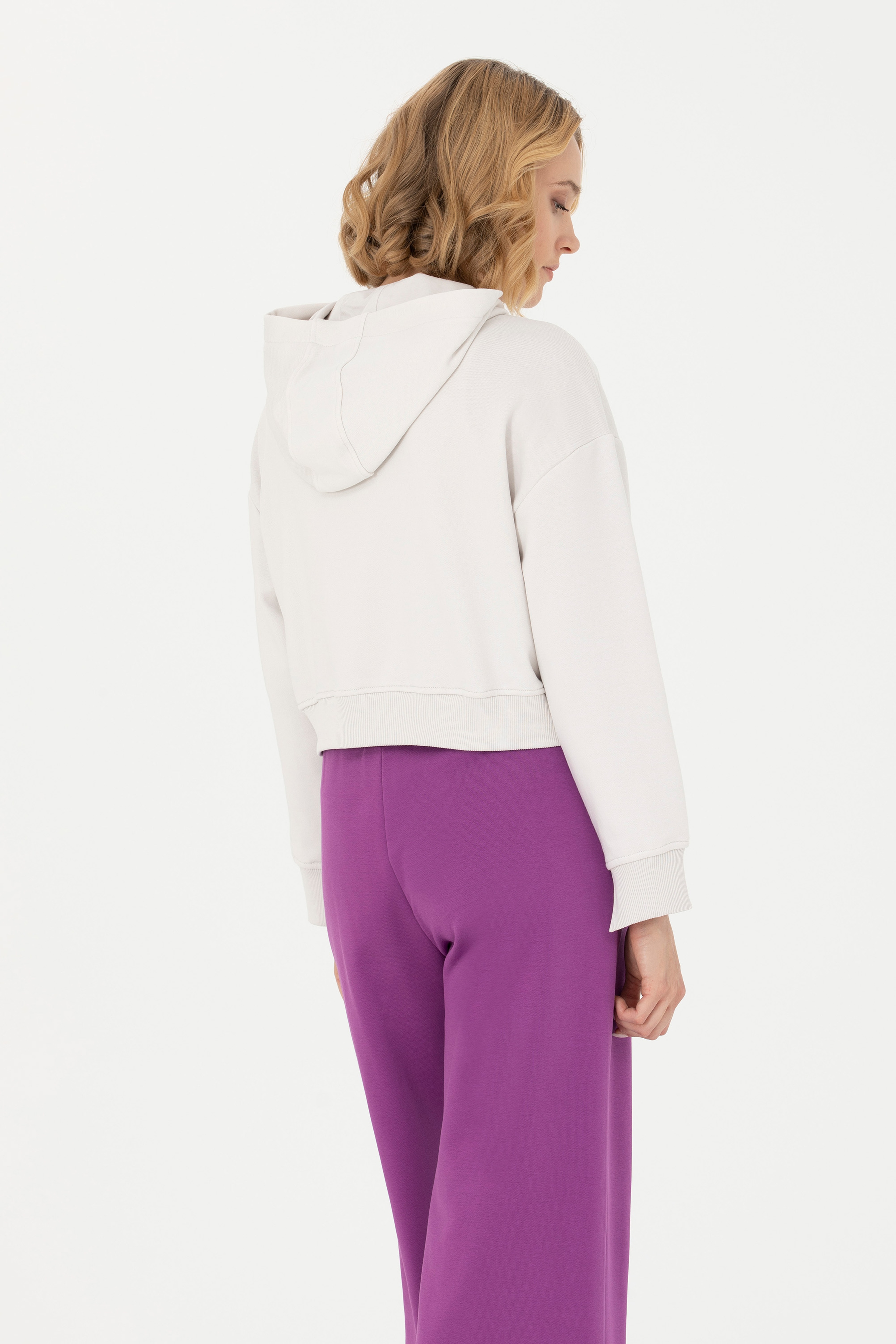Kadın Taş Kapüşonlu Sweatshirt - Image 5