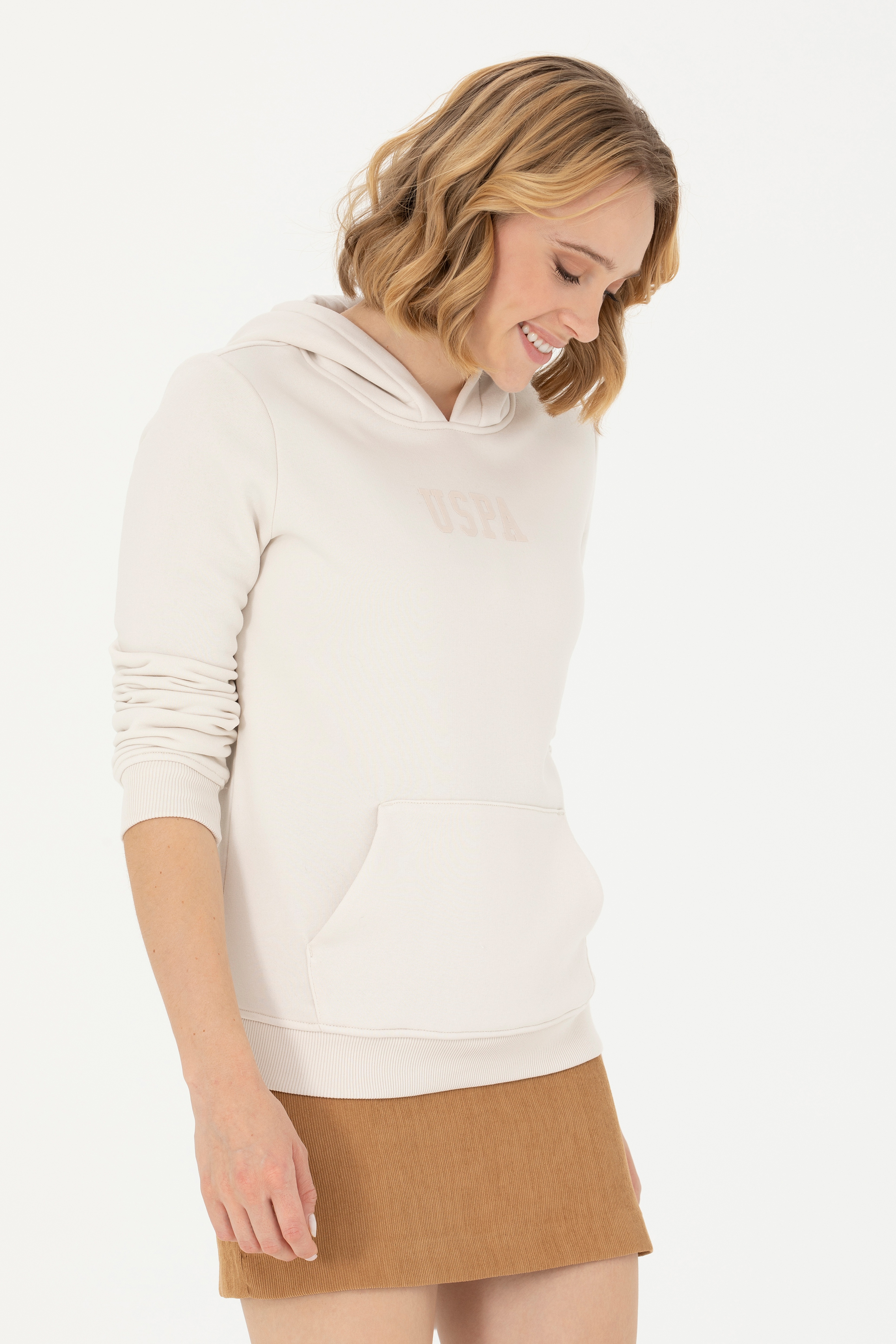 Kadın Taş Kapüşonlu Basic Sweatshirt - Image 1