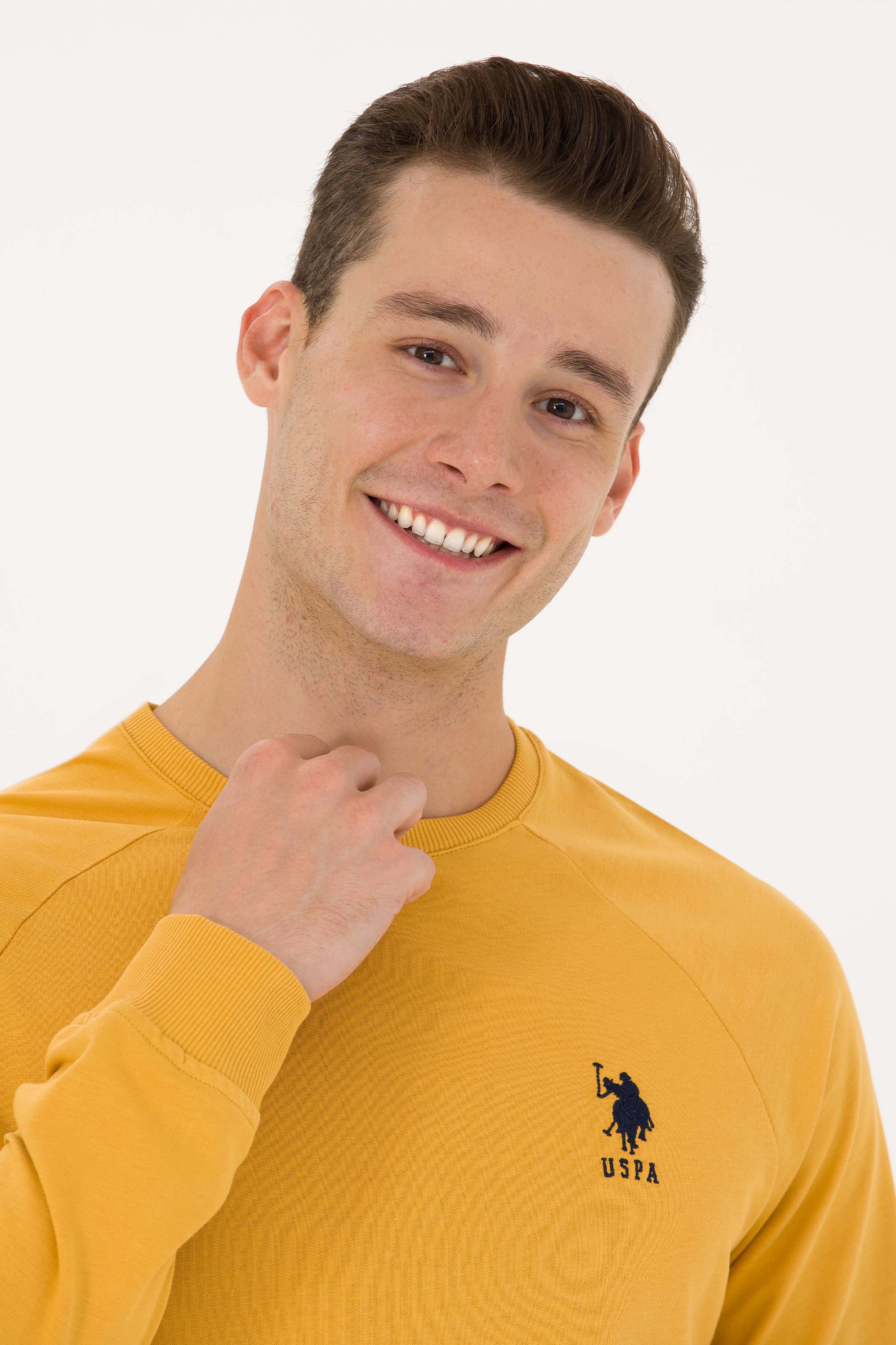 Erkek Hardal Bisiklet Yaka Basic Sweatshirt