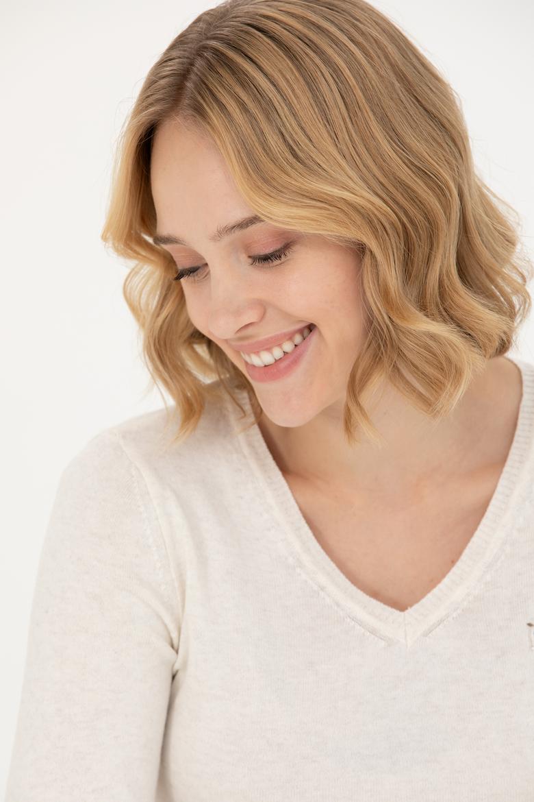 Kadın Krem Melanj V Yaka Basic Kazak - 50269018040