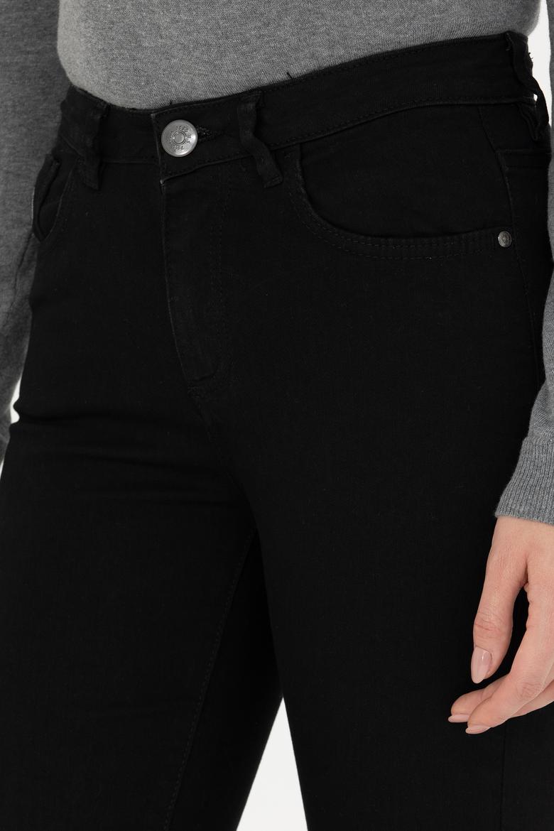 Kadın Siyah Toothpick Fit Jean Pantolon - 50272851001