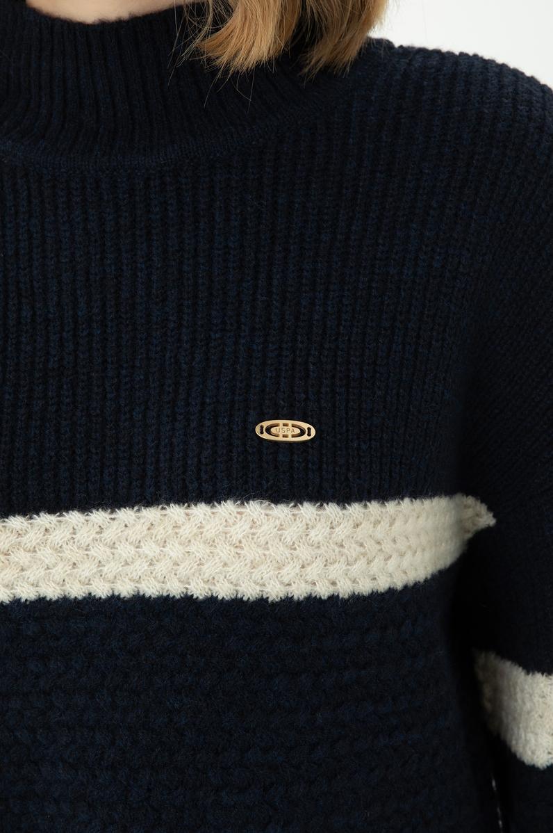 Kadın Lacivert Balıkçı Yaka Kazak